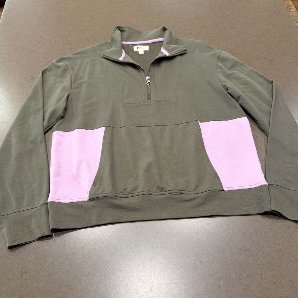 Pact Grape Leaf/Wild Orchid Perfectly Lightweight Quarter ZipSweatshirt Sz: M